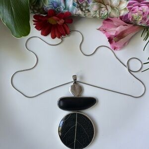 Silpada sterling Silver 925 and Black ebony wood soursop Leaf Pendant Necklace
